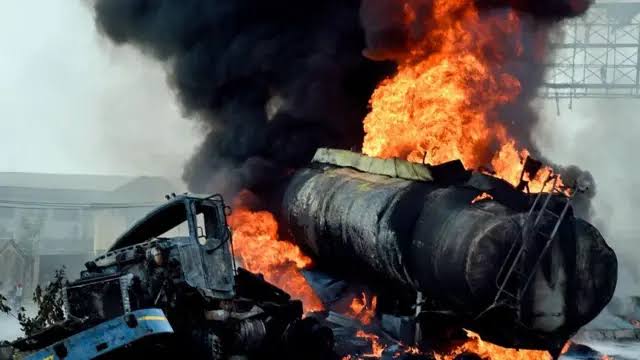 Three Killed, Property Worth N900 Million Destroyed in Enugu Tanker Fire