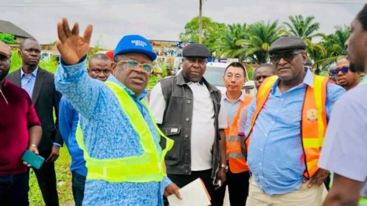 Red Bold Finance YouTube Thumbnail (16)