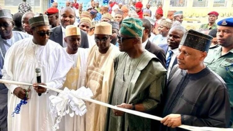 Red Bold Finance YouTube Thumbnail (36)