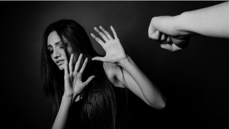 Red Bold Finance YouTube Thumbnail – 2025-08-29T092033.884