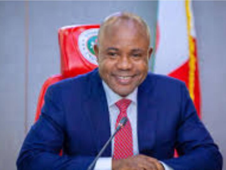 Red Bold Finance YouTube Thumbnail (86)