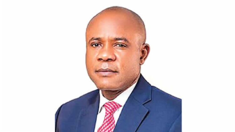 Red Bold Finance YouTube Thumbnail – 2025-09-01T032122.389