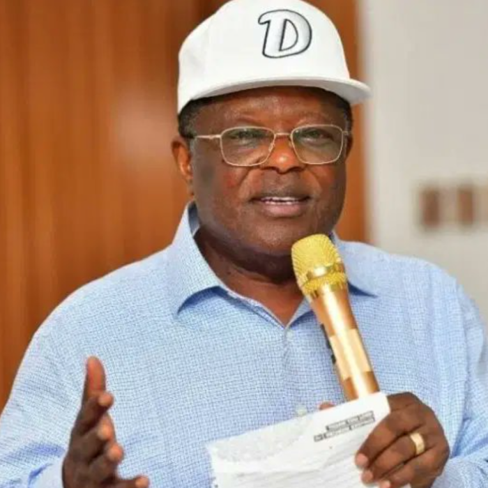 Umahi Orders Use of Concrete for Remaining 23km of Enugu–Onitsha Expressway
