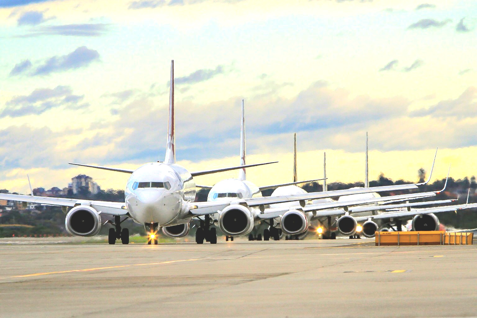 airlines-lose-over-n1bn-as-labour-strike-grounds-more-than-80-flights